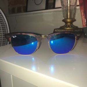 RAY BAN BLUE FLASH CLUBMASTER SUNGLASSES W/ CASE